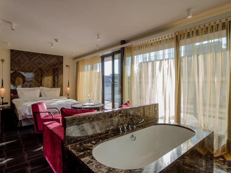 Hotel Lamee Vienne